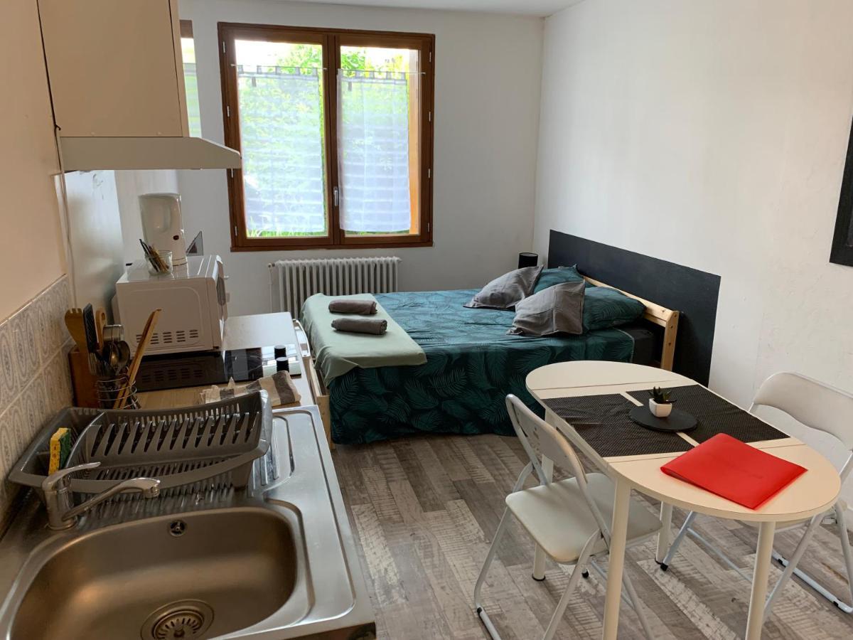 Studio 30 - Residence Beausejour - Fibre Wi Fi - Proche Centre Ville ทรัวส์ ภายนอก รูปภาพ